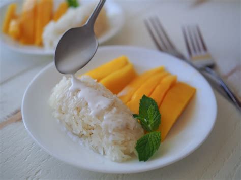 Mango Sticky Rice Recipe – The Travel Bite