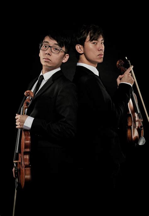 TwoSet Violin | Violin senior pictures, Violin art, Violin music