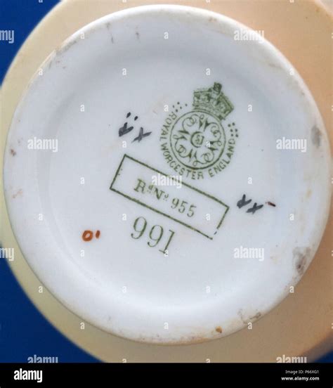 Royal Worcester Porcelain Date Marks and Backstamp Stock Photo - Alamy