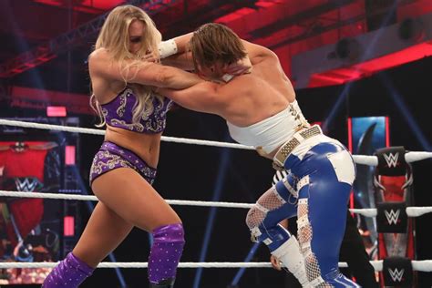 Cageside Community Star Ratings: Rhea Ripley vs. Charlotte Flair ...