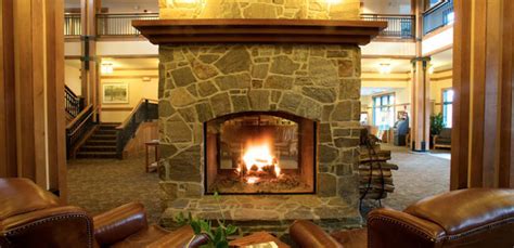 Grand Summit Hotel at Mount Snow Lodging Accommodation Rentals Online ...