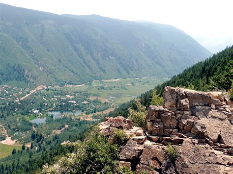 Top 7 Aspen Hikes Worth the Trek | Day Hiking Dog-Friendly Trails