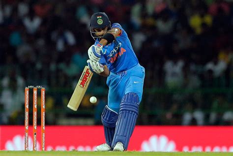 Virat Kohli shapes to play a copybook cover drive | ESPNcricinfo.com