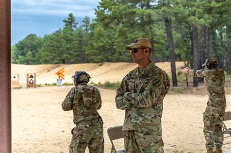 Army Reserve and Air Force Reserve members prepare for international ...