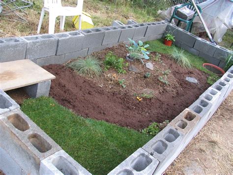 Interesting Sulcata Tortoise Habitat for Outdoor Pet House Ideas ...