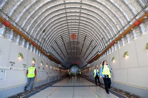 Boeing 747 Dreamlifter Interior | Boeing 747, Boeing, Aviation