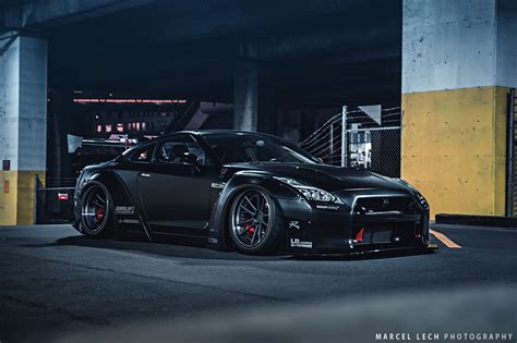 Black Liberty Walk GT-R front side angle 2 - Gallery | Nissan gtr ...