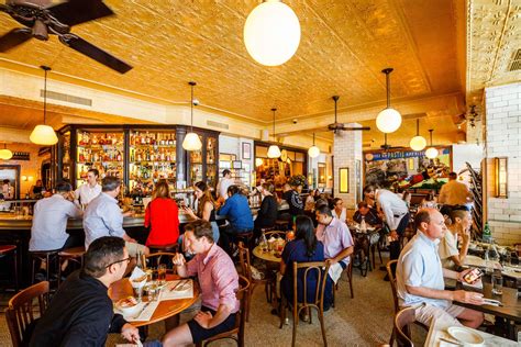 Review: Pastis Brings Its Old Charm Back to Meatpacking, Flaws and All ...