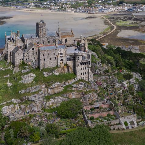 St Michael’s Mount, Cornwall: The monastery that became a castle that ...