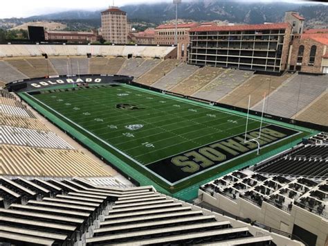 Folsom Field - Facts, figures, pictures and more of the Colorado ...