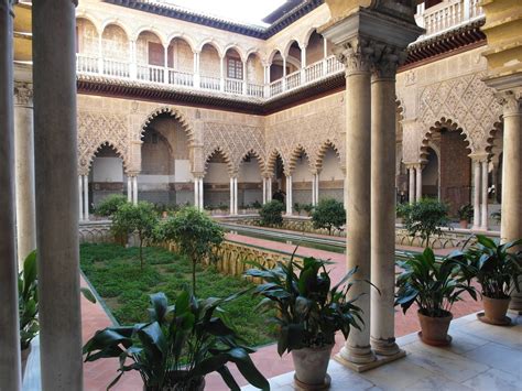 Alcazar Real: 1000 years of art and architecture in one building | la ...