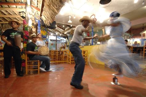 Dominican music: Merengue and Bachata - Extreme Hotels Cabarete