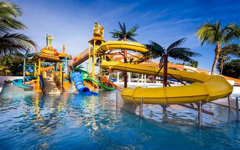 9 Hoteles en Cancún con Parque Acuático para Niños