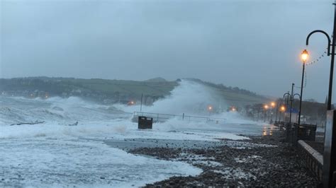 In pictures: Scotland's storm | Scotland, Storm, Gourock