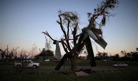 El Reno, Okla. cleans up after deadly EF5 tornado | The World from PRX