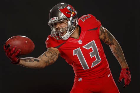 Buccaneers Nike Color Rush Uniform Photo Shoot - Advertising ...