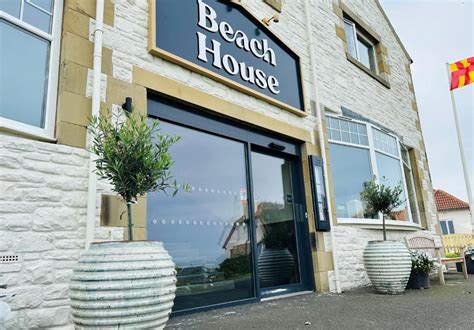 Beach House Hotel, Seahouses (updated prices 2024)