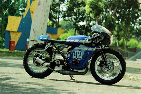 Yamaha RX King 135 Cafe Racer – BikeBound