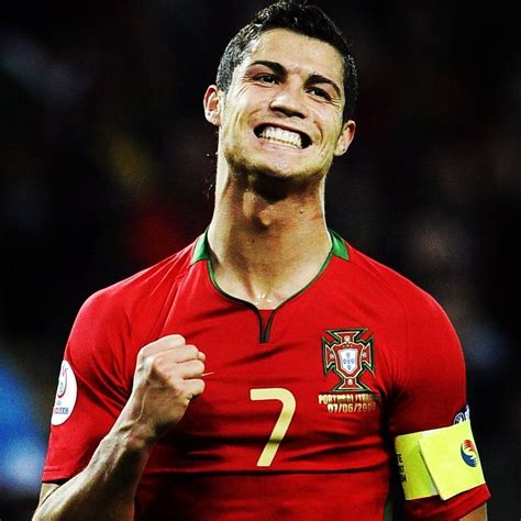 Cristiano Ronaldo Football Team - Image to u