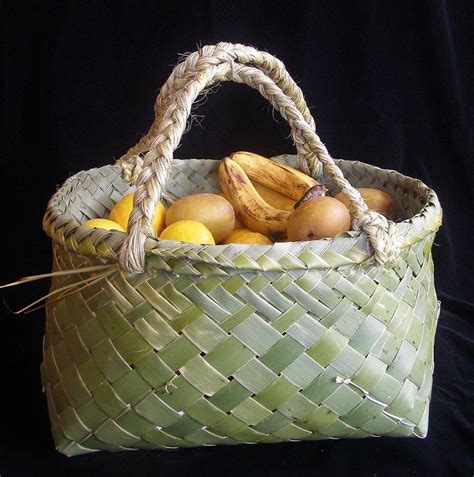 Harakeke - NZ Flax Weaving Workshops | Flax weaving, Basket weaving ...