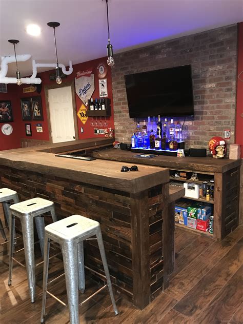 Pin by Amy Wiedmaier on Basement bar designs | Building a home bar, Diy ...