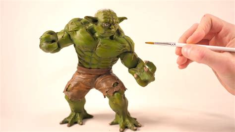 An Amusing Clay Sculpture Mashup That Combines The Incredible Hulk With ...