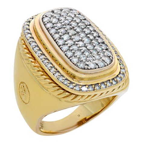 David Yurman 18k yellow gold ring with over 1.50 carats