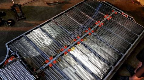 Rare Look Inside A Tesla Model S Battery Pack