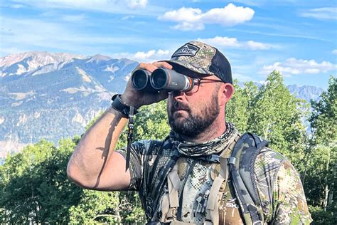 Best Binoculars For Hunting - Reviewed In 2023