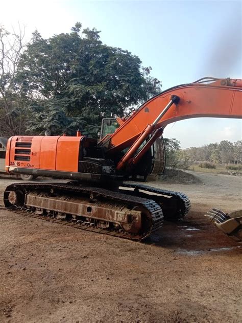 Used TATA HITACHI ZAXIS 220 LC Construction Excavator, 27.4 Hp at Rs ...