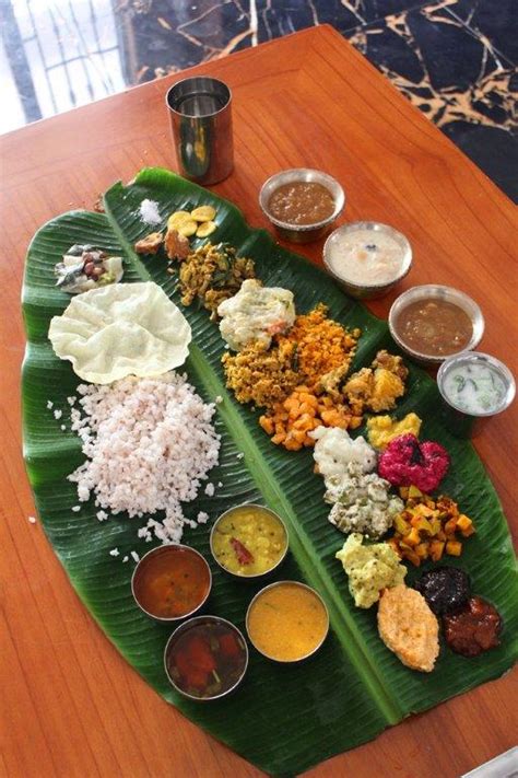 Grand Onam Sadya Feast with 24 Dishes | Recipefiesta