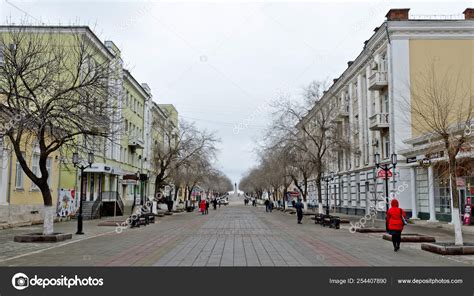 Orenburg Russia March 2019 Soviet Street – Stock Editorial Photo © Cad ...