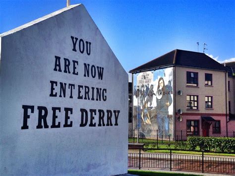 Derry Murals: The Troubles of Northern Ireland - Travel Addicts