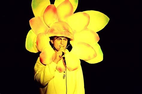 Peter Gabriel - Dressed As a Flower, England, 1982 Poster – Burst Gallery