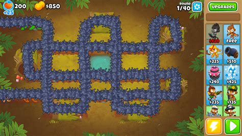 Rate my MOAB defense : r/btd6