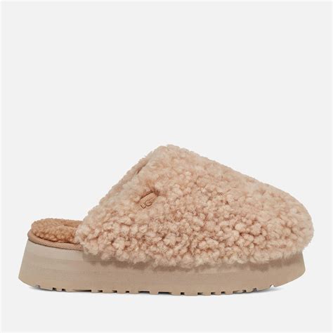 UGG ® Maxi Curly Platform Slipper in Brown | Lyst