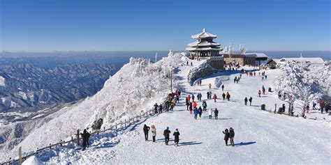 Your Cool AF Checklist for Winter in South Korea