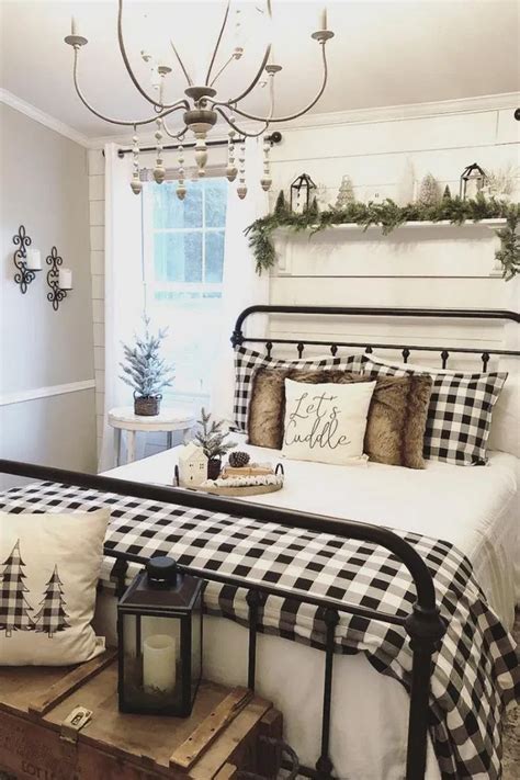 Farmhouse Bedroom Wall Decor: Tips And Ideas For A Cozy And Rustic ...