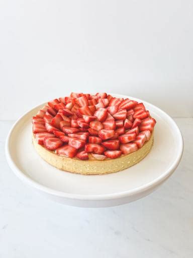 French Tarte aux Fraises - Wildly Domestic