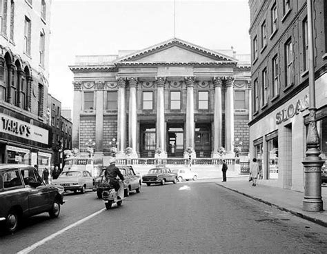 Old Dublin Photos - Old Dublin Town