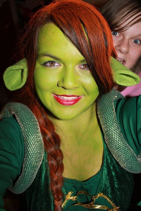 Princess fiona 2 | Princess fiona, Fiona costume, Fiona shrek