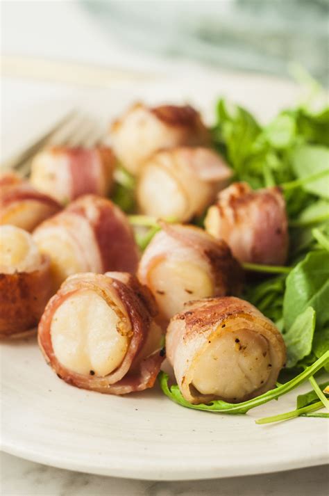 Easy Bacon-Wrapped Scallops Recipe