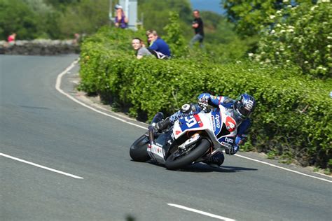 Isle of Man TT 2016 (TT Superstock TT) Racing and Results | Race info ...