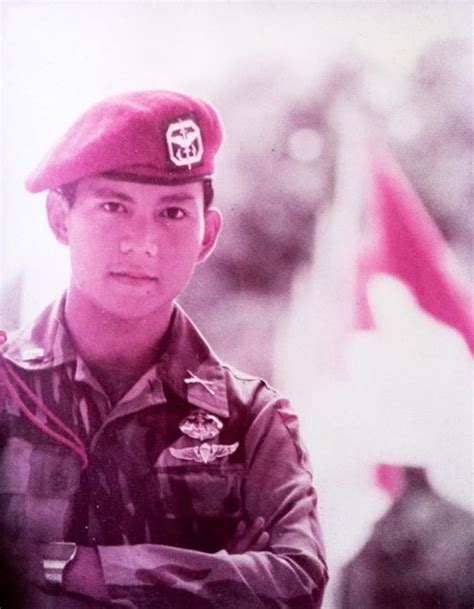 Foto-Foto Jadul Prabowo Subianto Saat Muda, Ganteng dan Gagah! - Plus ...