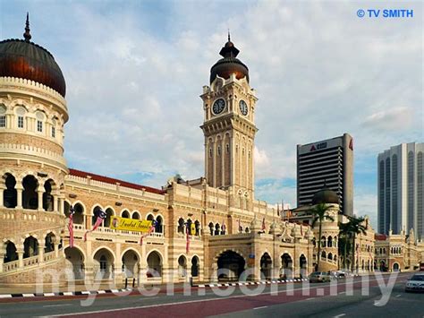 MALAYSIA CENTRAL: Directions: Bangunan Sultan Abdul Samad with Location Map