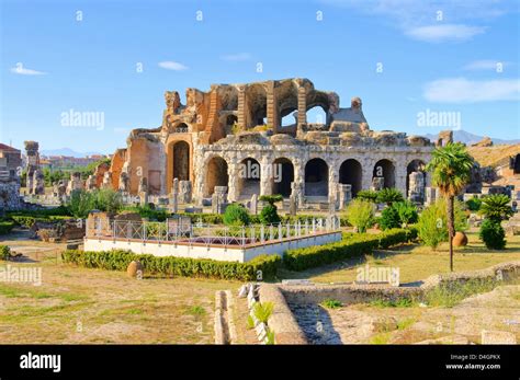 Capua Amphitheater - Capua amphitheatre 06 Stock Photo - Alamy