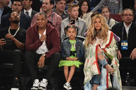 Beyonce Wears $21,945 Gucci Kimono- Essence