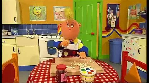 Be safe with Tweenies-Road safety - YouTube