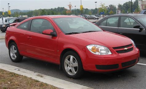 CHEVROLET COBALT - Review and photos