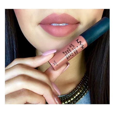 Ale Hdz on Instagram: “Sunday's Lips 💋 @nyxcosmetics soft matte lip ...